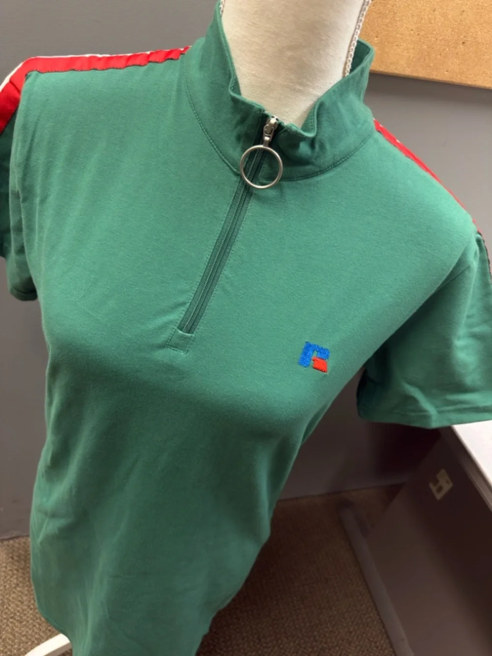 Green Half-Zip Tennis Dress Red‎ & White Shoulder Stripes by Russell Athletics M